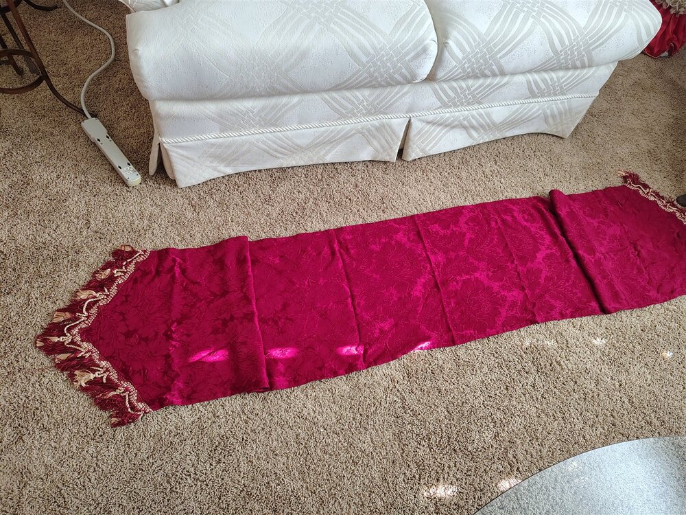 Red Damask Christmas Table Runners with Fringed Ends